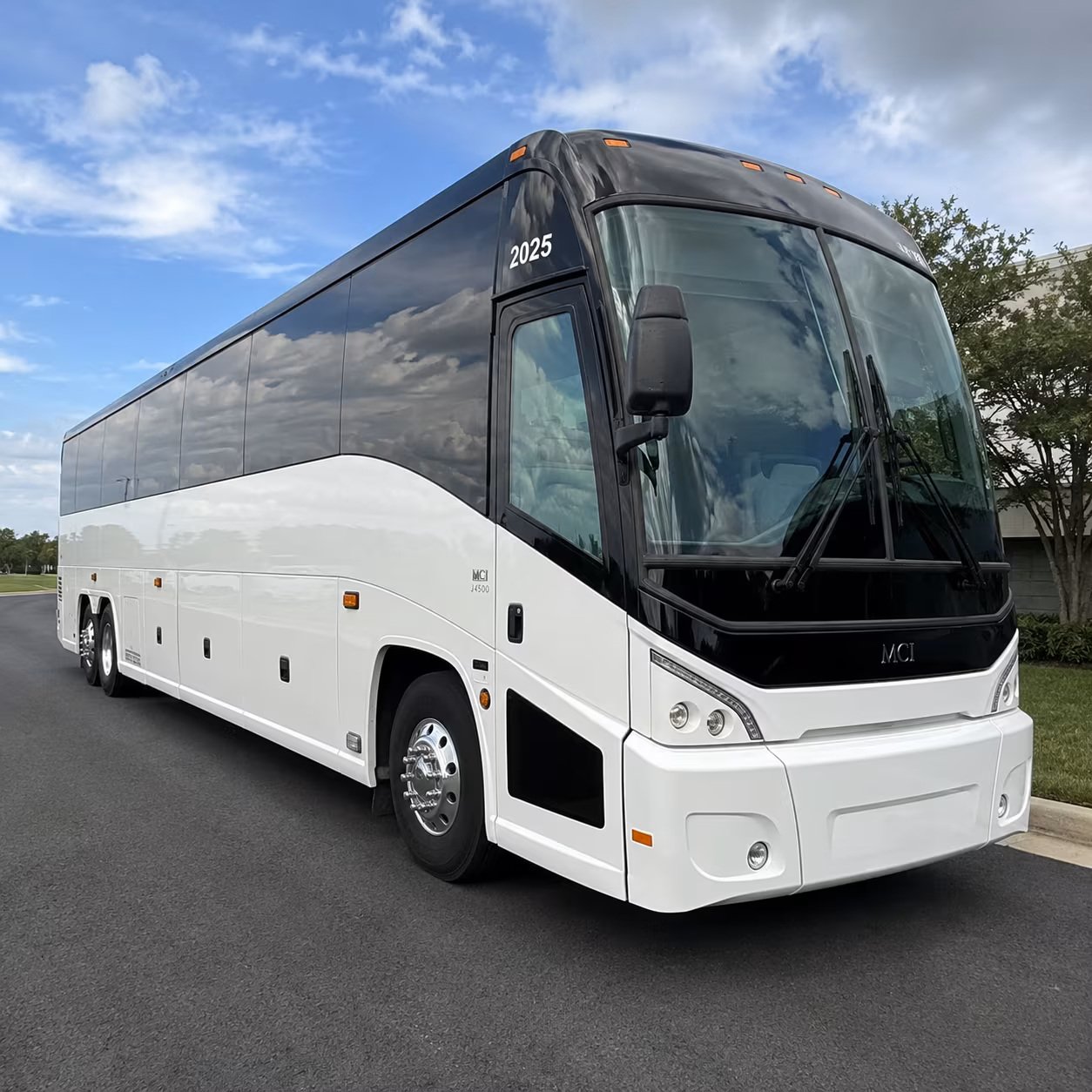 cross bay corporate shuttles to the east bay and san francisco