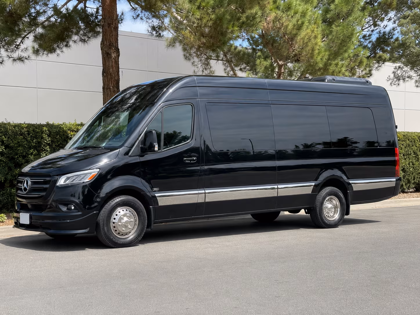 redwood city sporting event transportation